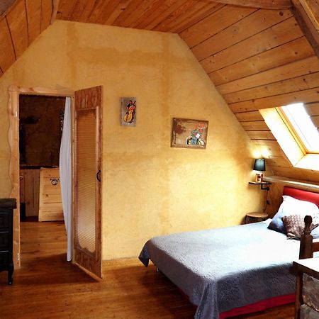 Bretagne Atypique, Dormir Dans Un Ancien Couvent Camlez Exterior photo
